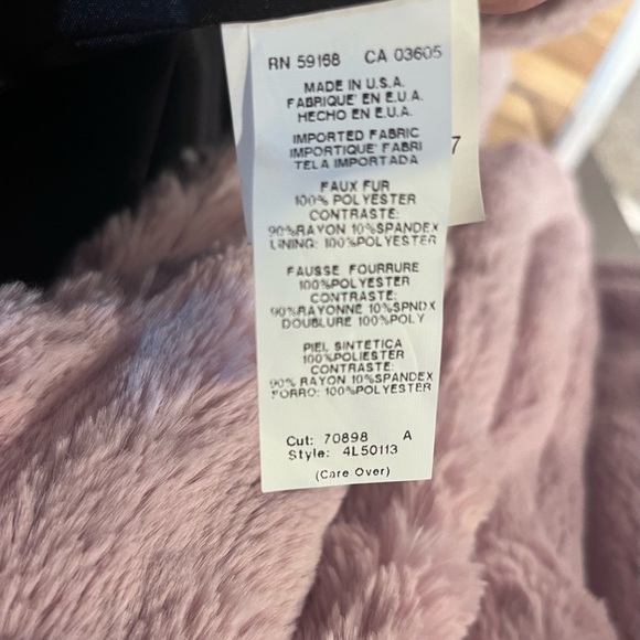 SOLD Karen Kane Faux Fur Pink Jacket - Picture 6 of 8